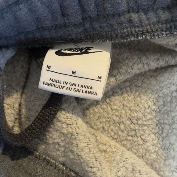 Nike Club Fleece Joggers Mens Medium Gray Sweatpants Drawstring Back Pocket - Picture 7 of 7